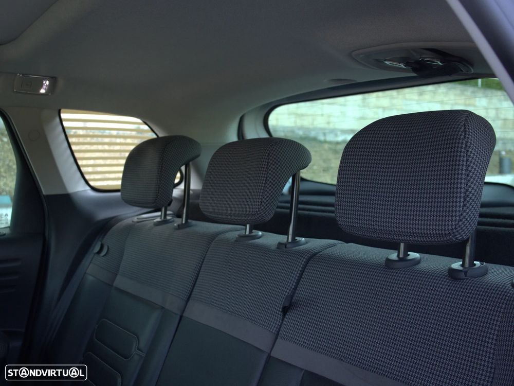 Citroën C3 Aircross 1.2 PureTech Shine - 15