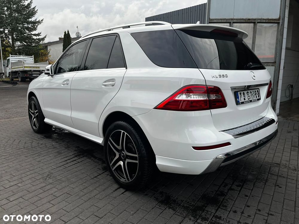 Mercedes-Benz ML 350 BlueEff 4-Matic - 4