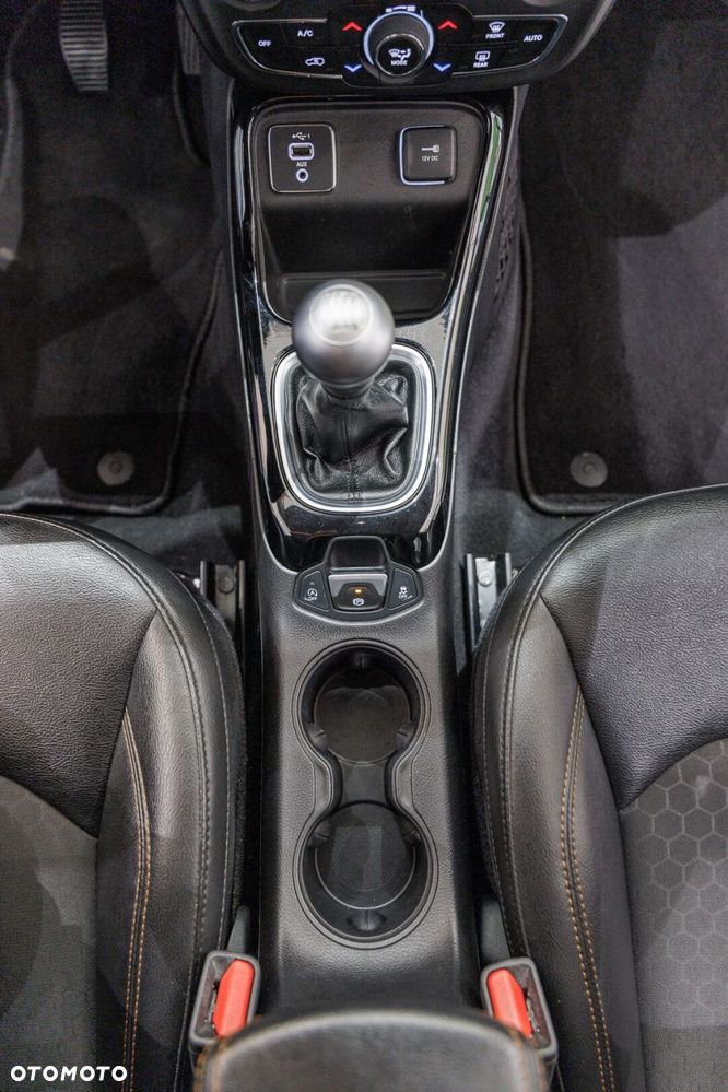 Jeep Compass 1.4 TMair Sport FWD S&S - 23