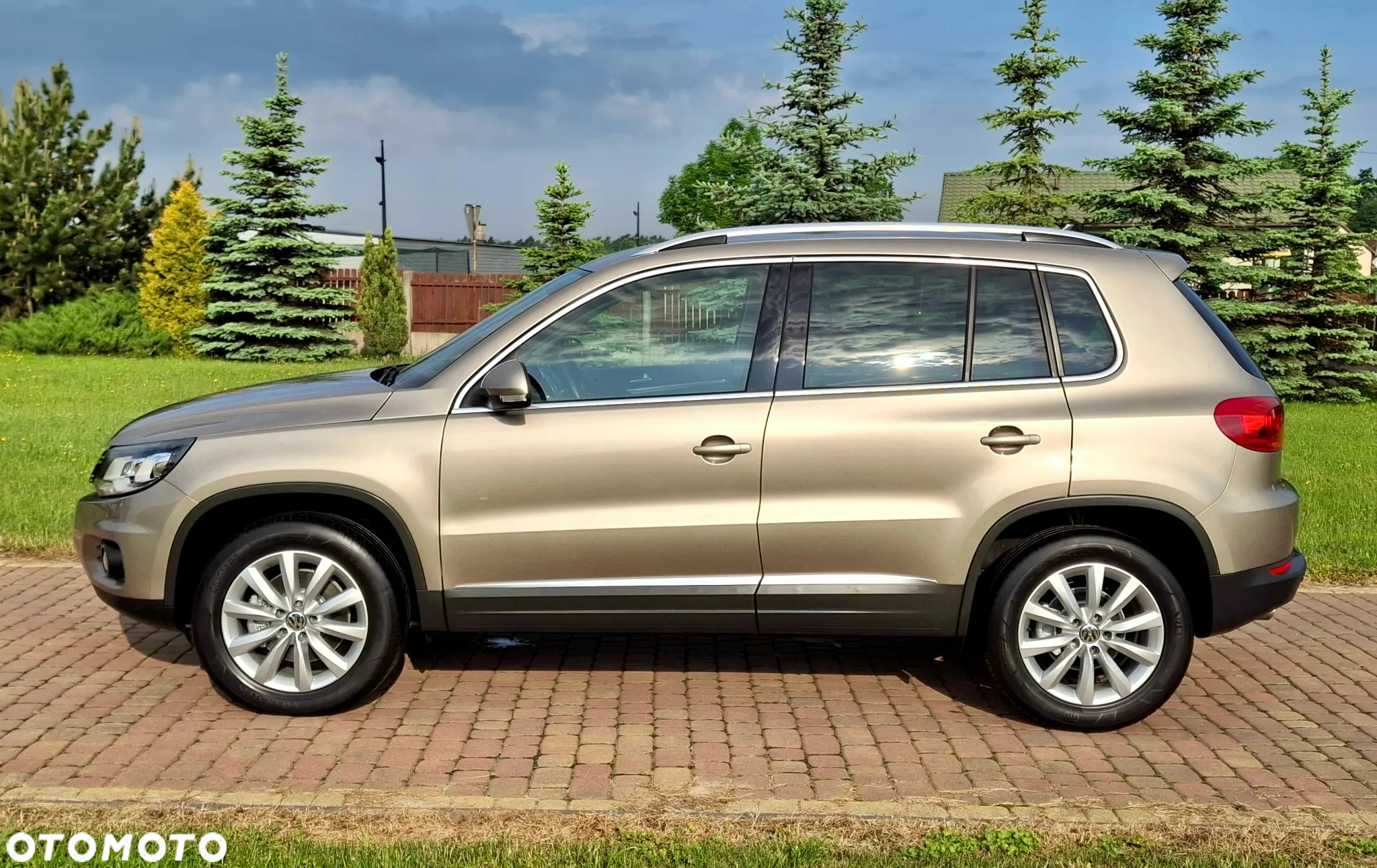 Volkswagen Tiguan 2.0 TDI DPF 4Motion BlueMotion Technology DSG Cup Sport & Style - 10