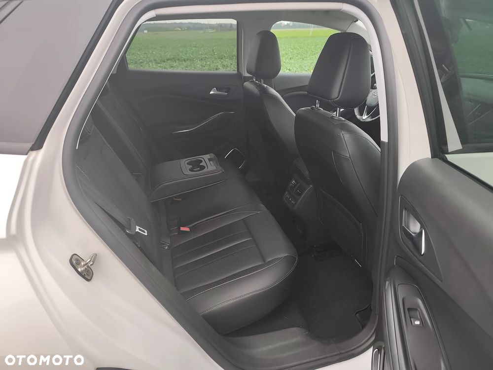 Opel Grandland X 2.0 D Start/Stop Automatik Business Innovation - 27