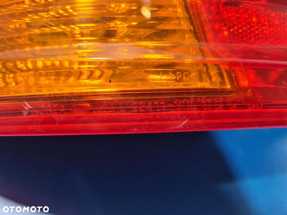 KIA MAGENTIS I LAMPA TYŁ LEWA - 6