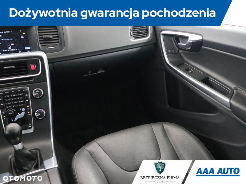 Volvo V60 - 10