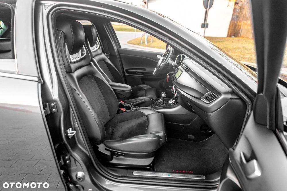 Alfa Romeo Giulietta 1.8 TBi 16V TCT Quadrifoglio Verde - 20