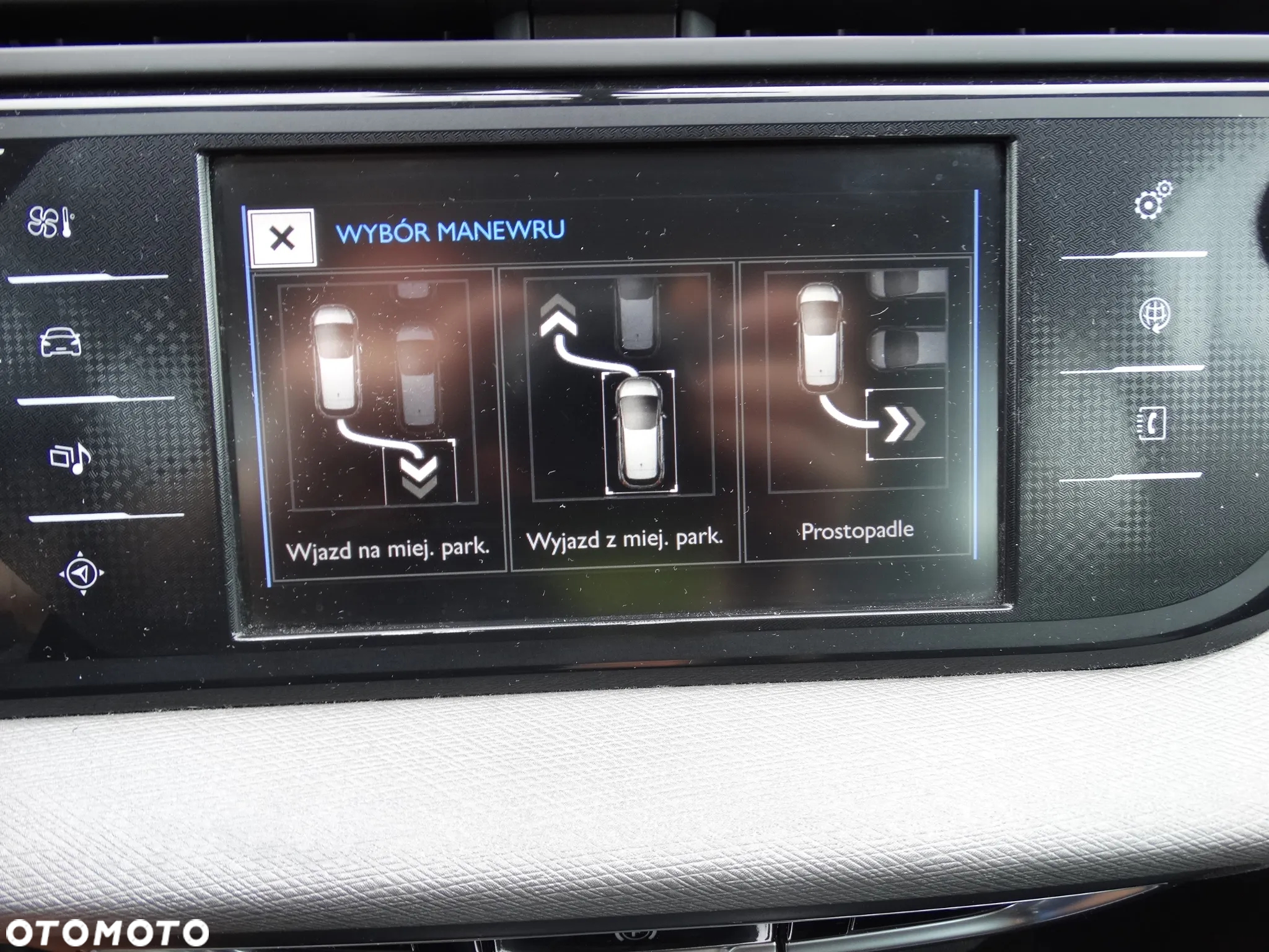 Citroën C4 Picasso PureTech 130 Stop&Start Exclusive - 40