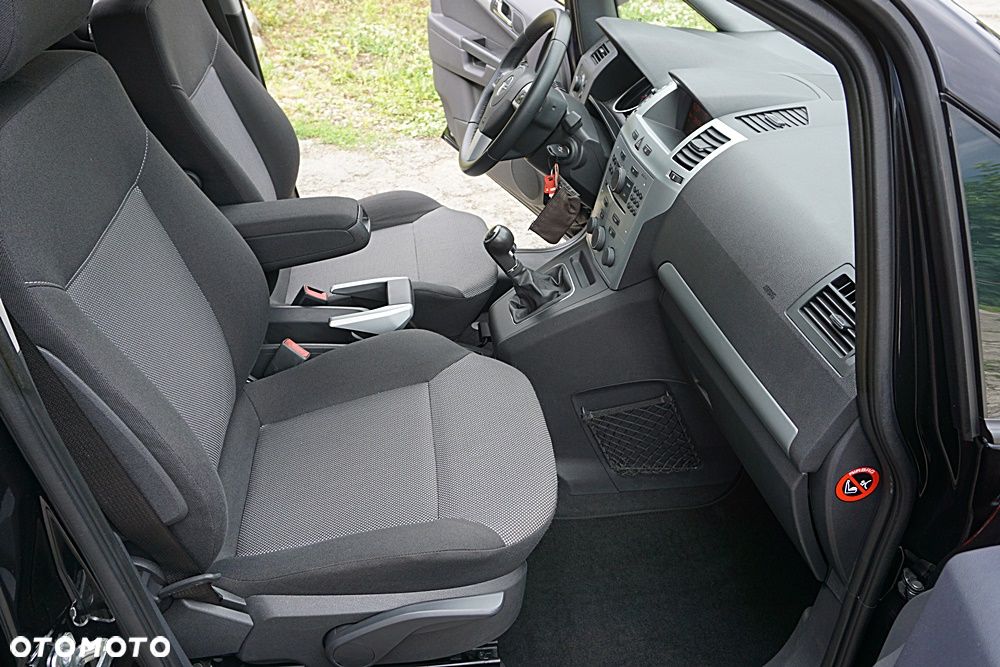 Opel Zafira 1.8 Edition - 25