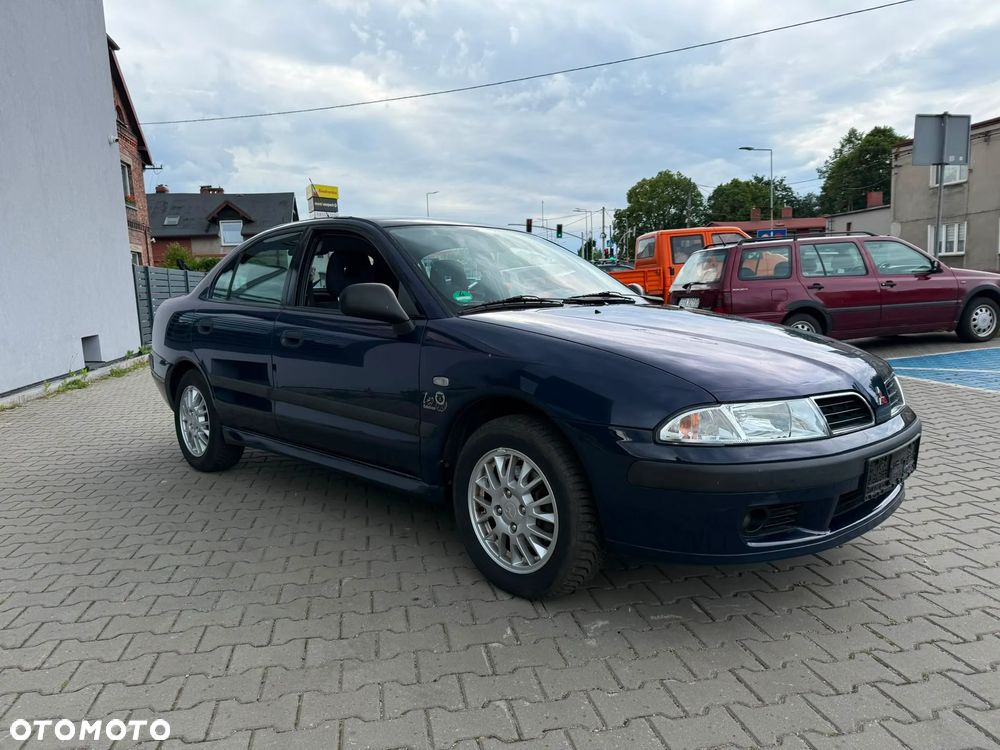 Mitsubishi Carisma 1.8 GDI Avance - 1
