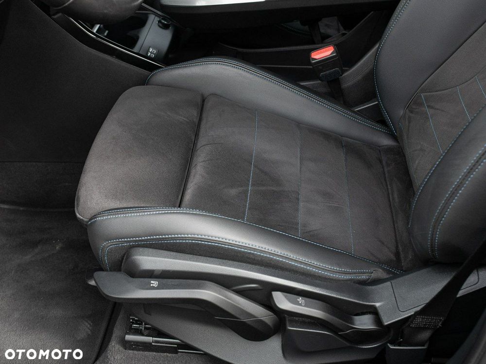 BMW Seria 2 218d M Sport sport - 12