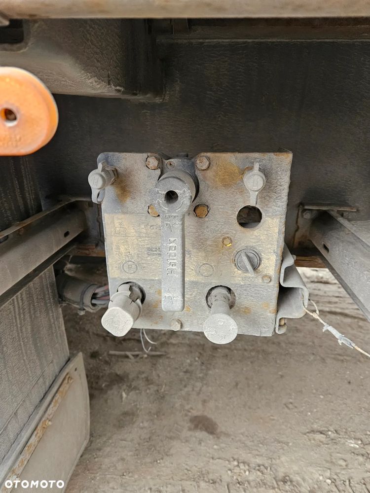 Schmitz Cargobull - 13