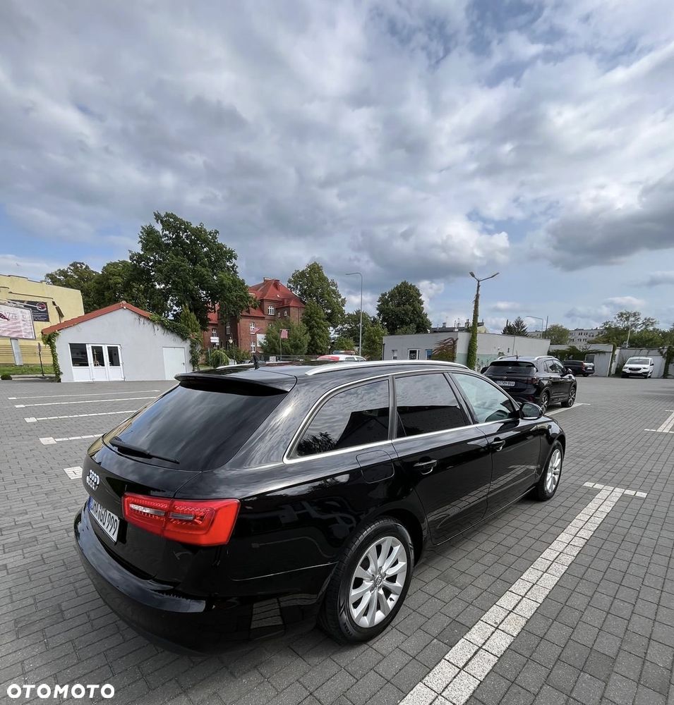 Audi A6 Avant - 10