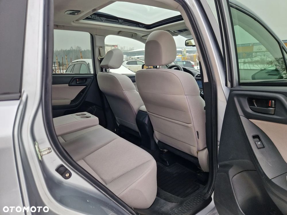 Subaru Forester 2.5 X - 12