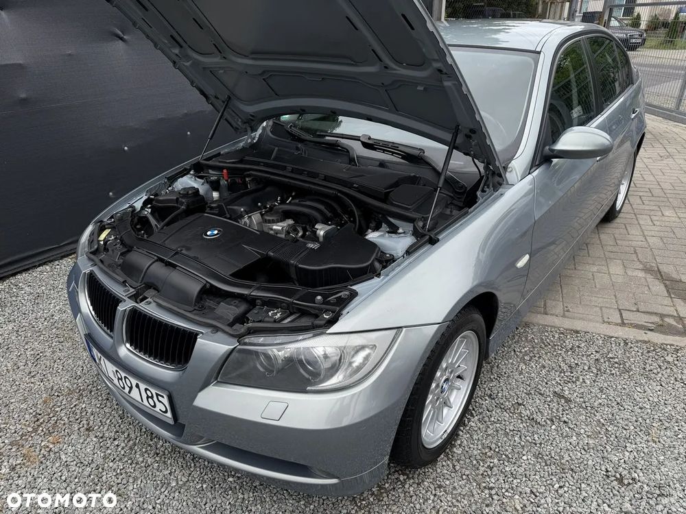 BMW Seria 3 - 11