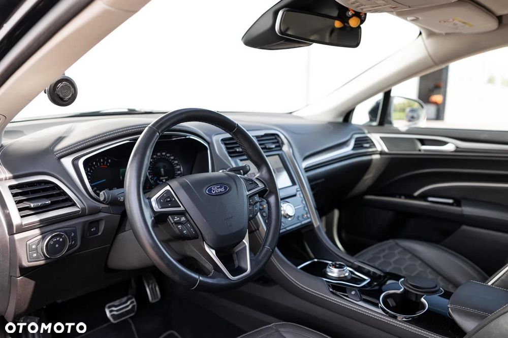 Ford Mondeo 2.0 EcoBlue Vignale AWD - 15