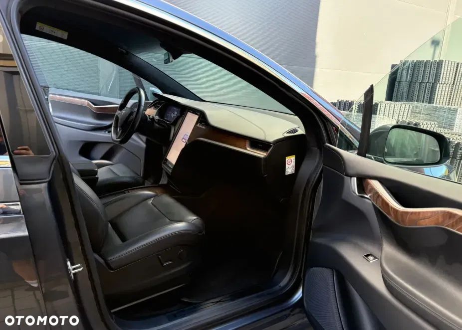 Tesla Model X 100D Allradantrieb - 5