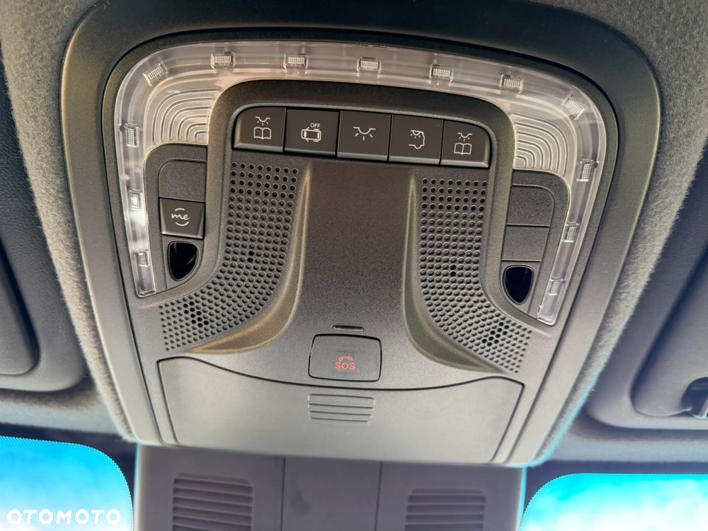 Mercedes-Benz Sprinter - 26