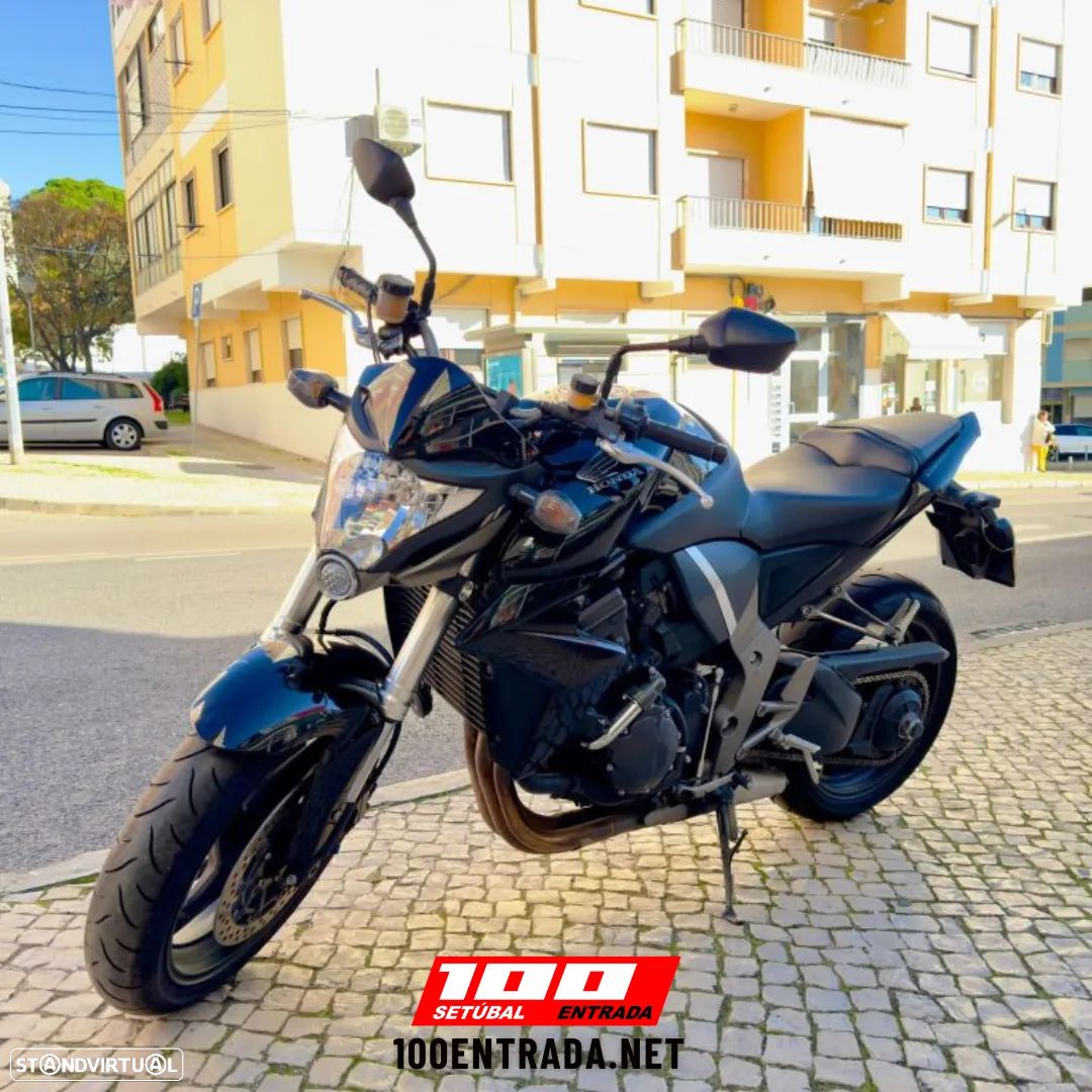 Honda CB 1000R - 1