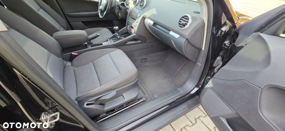 Audi A3 Sportback 2.0 TDI DPF Ambition - 11