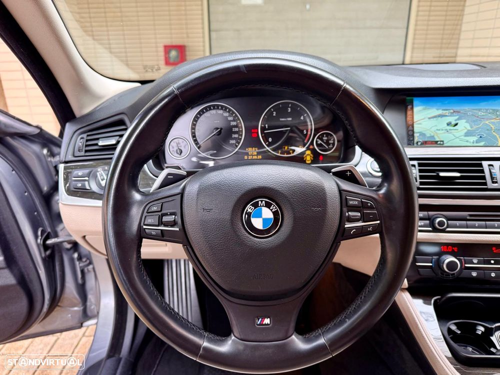 BMW 530 d Auto - 32