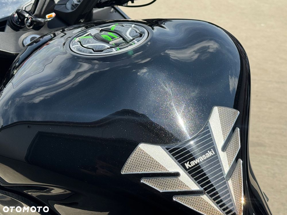 Kawasaki Ninja 1000 SX - 17
