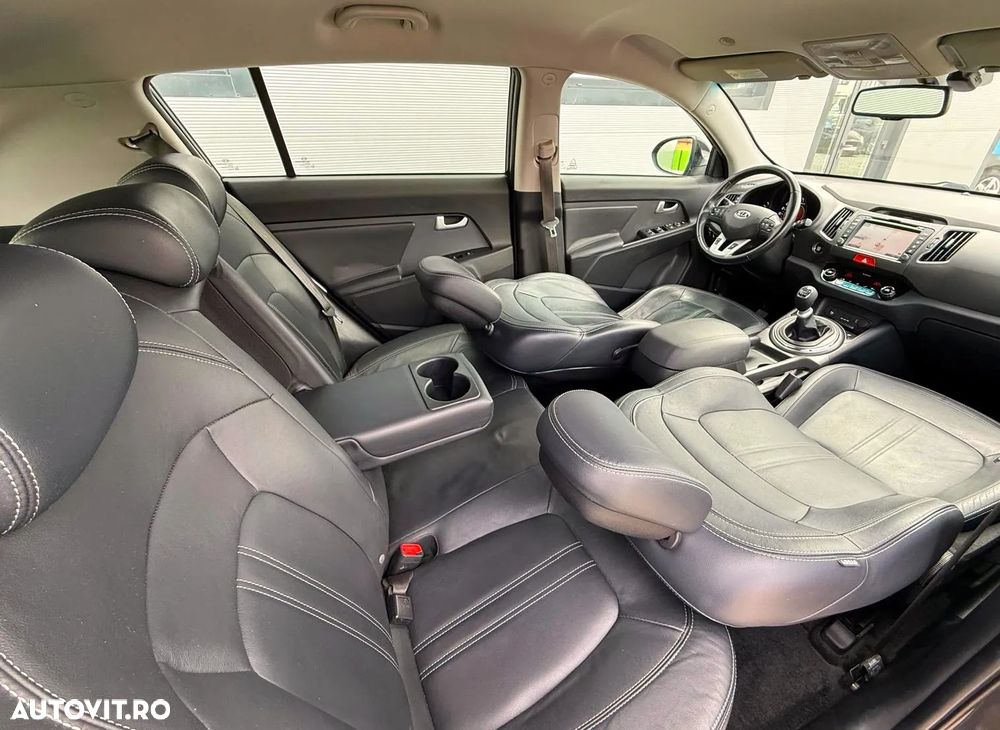 Kia Sportage 1.7 CRDI 2WD Spirit - 26