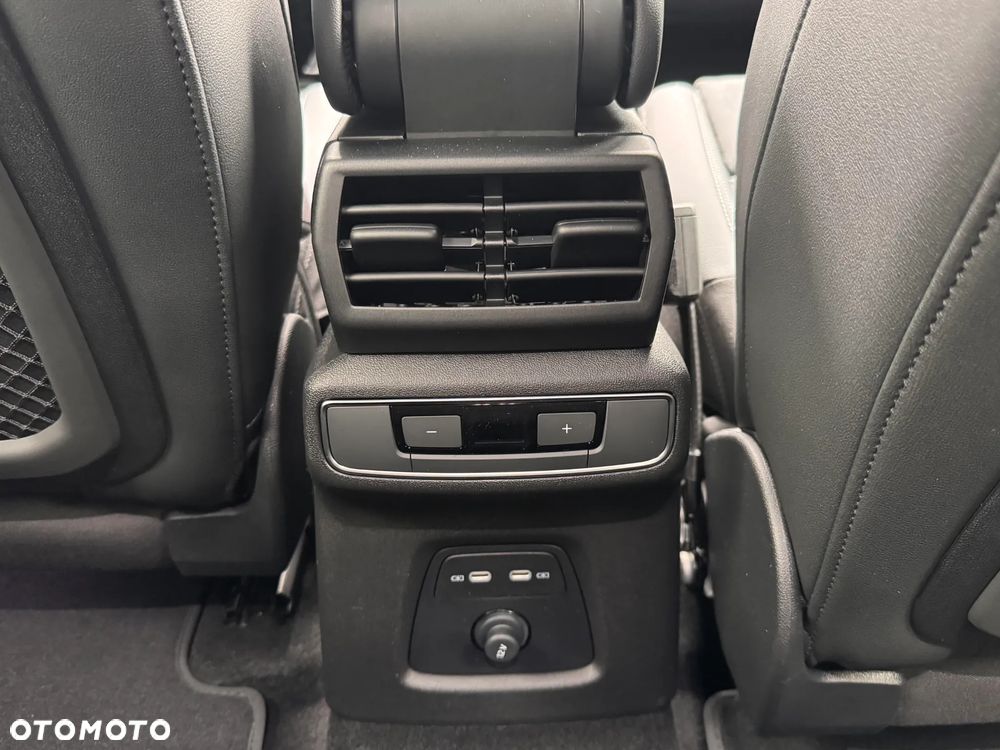Audi Q4 Sportback e-tron - 29