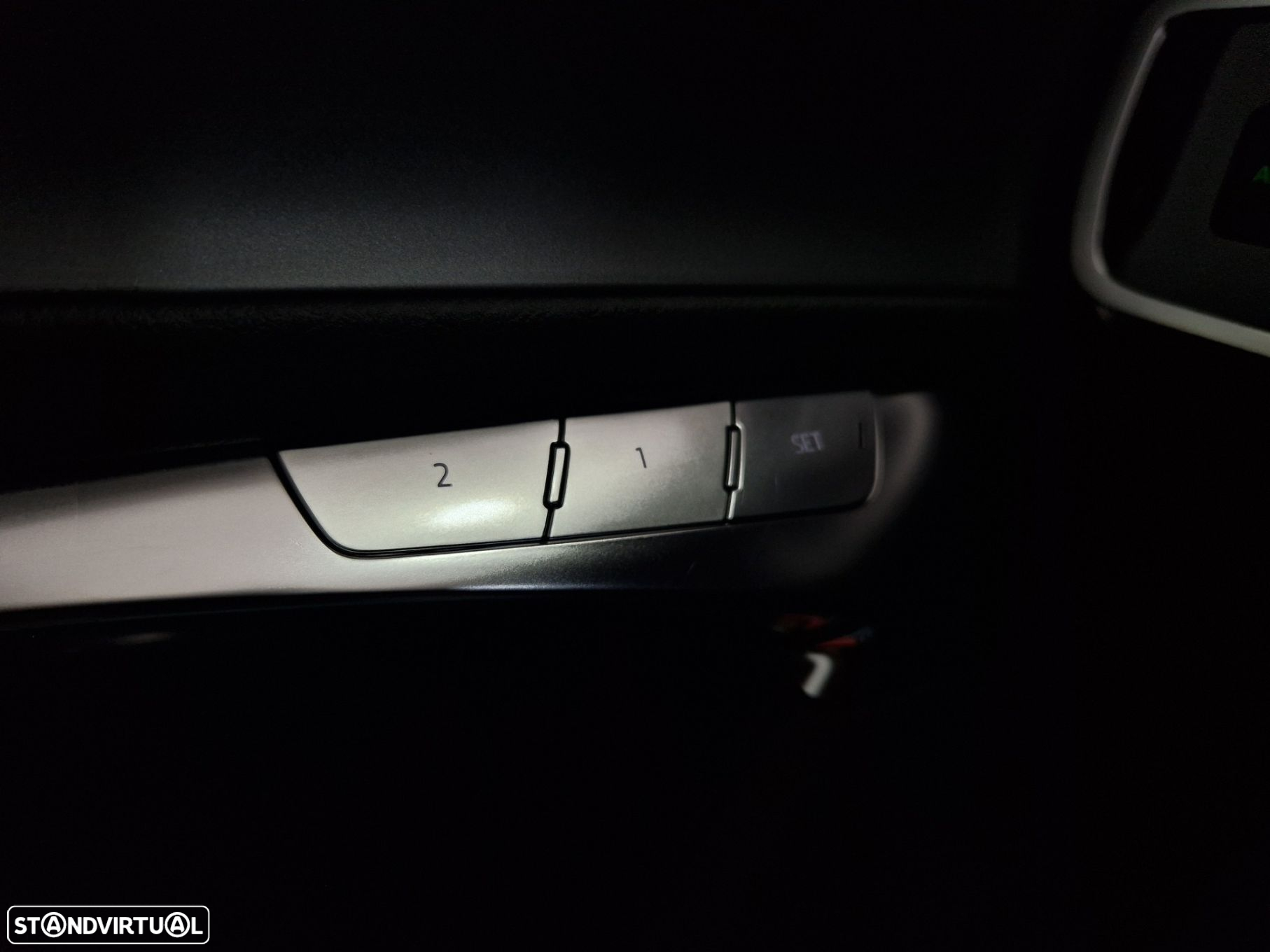 Audi A6 Avant 50 TFSIe quattro S tronic - 37