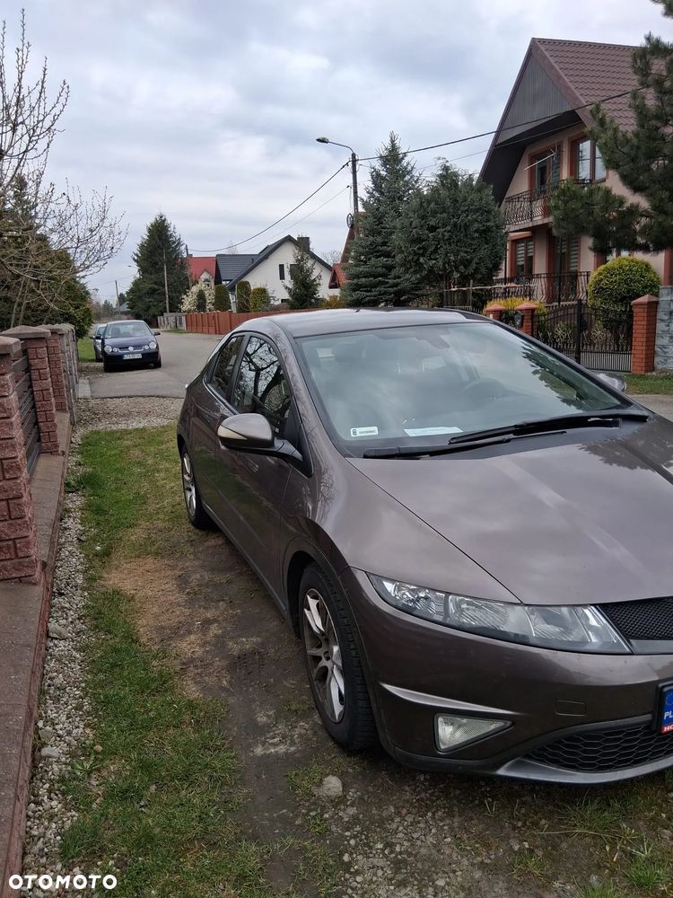 Honda Civic 1.8 Comfort - 8