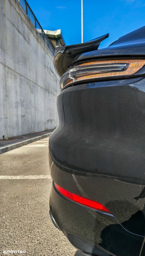 Porsche Cayenne Coupe S - 10