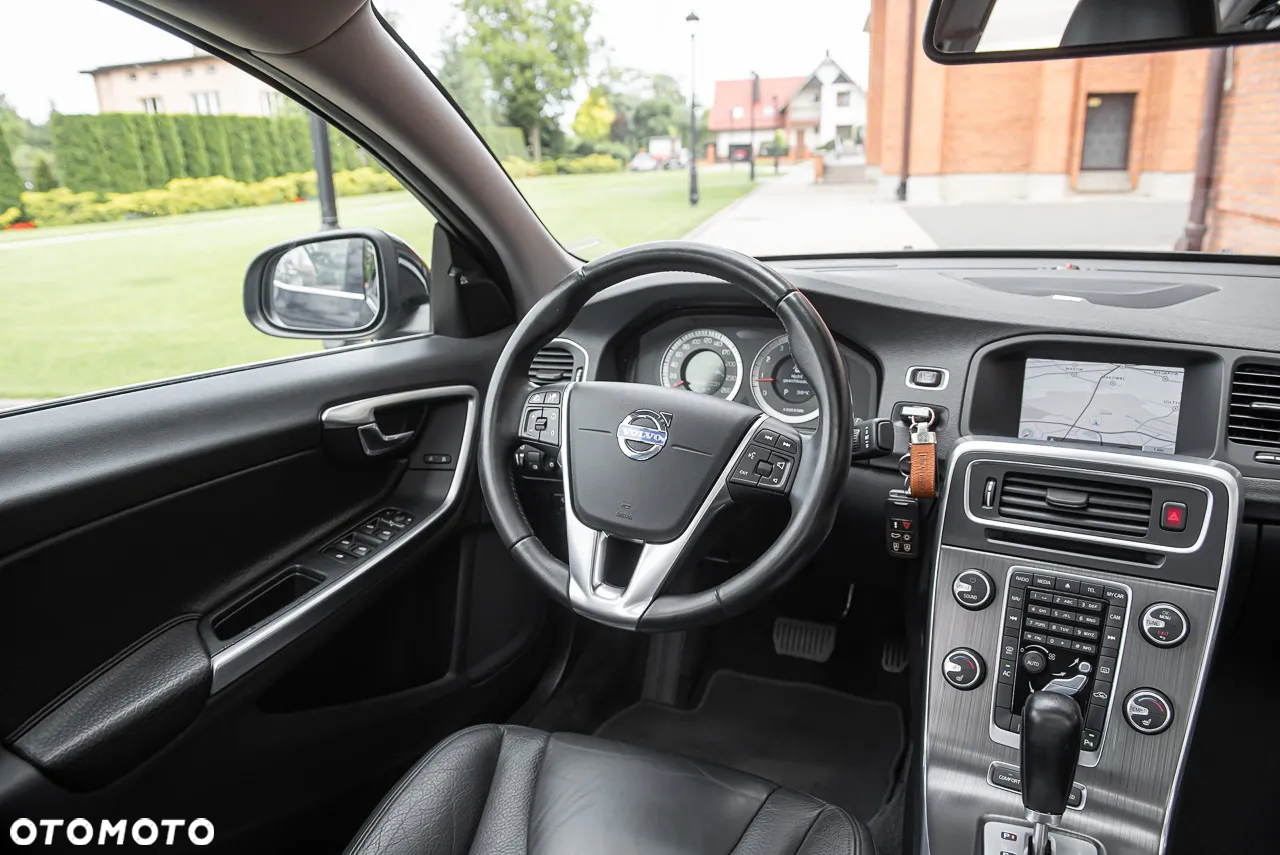 Volvo S60 T6 AWD Geartronic Summum - 29