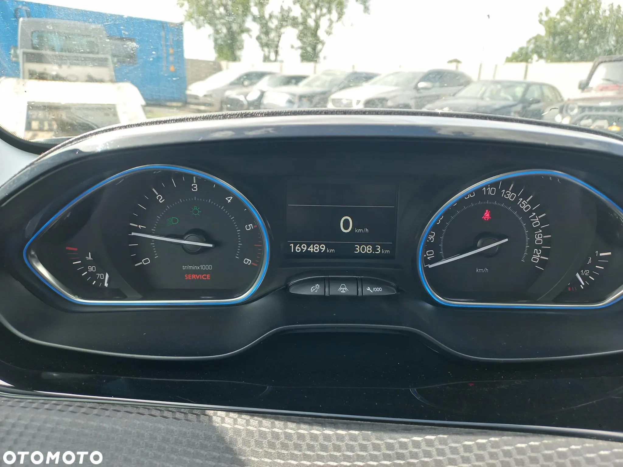 Peugeot 2008 BlueHDi FAP 120 STOP & START Allure - 8