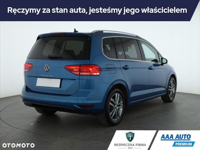 Volkswagen Touran - 6