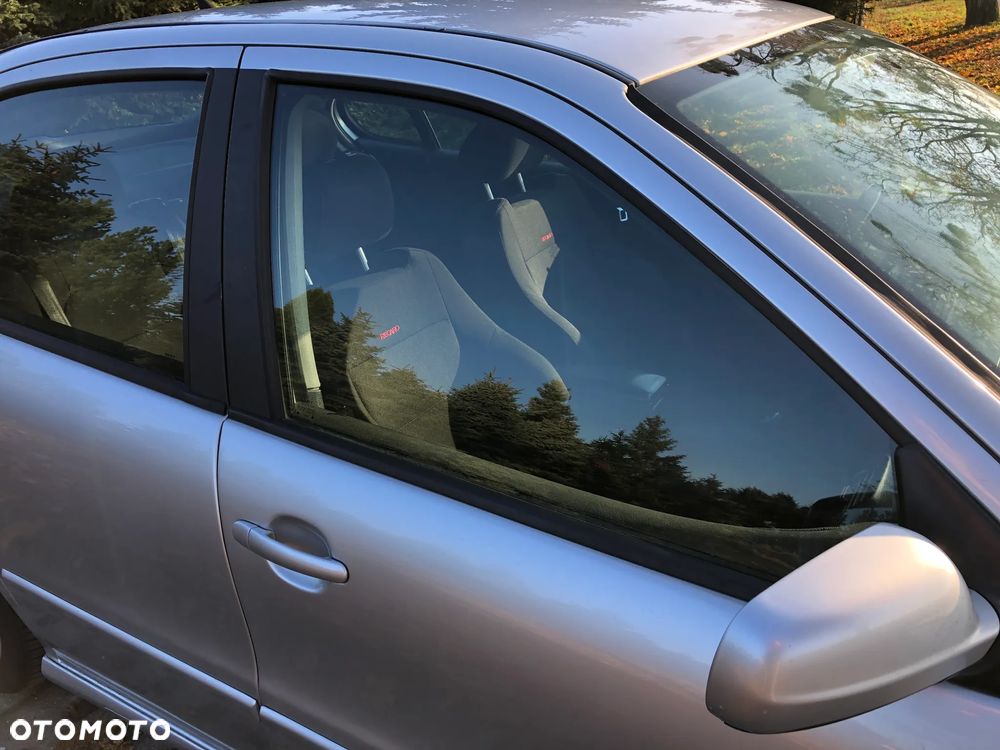 Seat Leon 1.9 TDI 150 Sport - 16