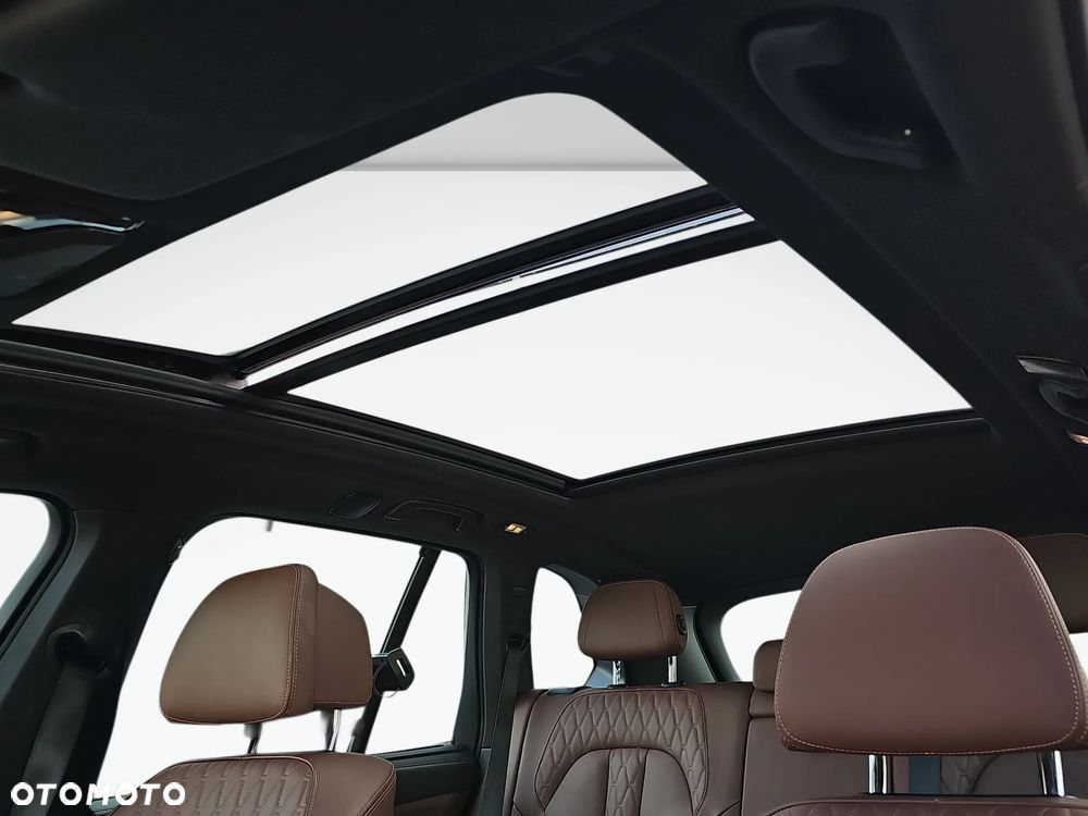 BMW X5 xDrive30d mHEV - 14
