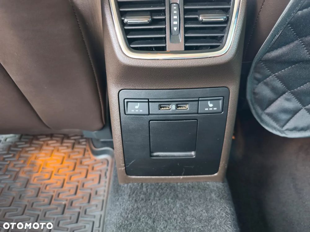 Skoda Octavia 2.0 TDI 4x4 DSG Scout - 7