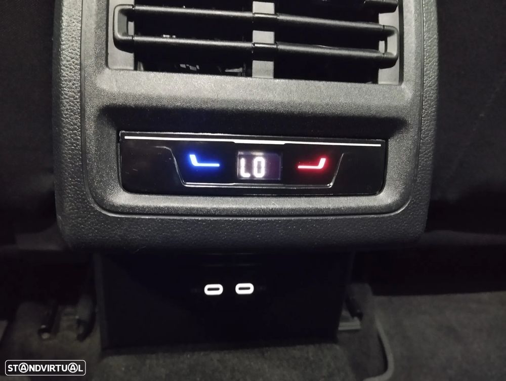VW Golf 1.0 TSI Sportline - 12