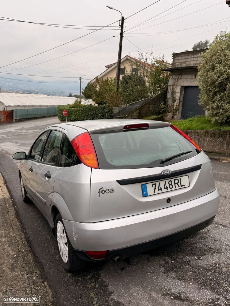 Ford Focus 1.4 Comfort - 6