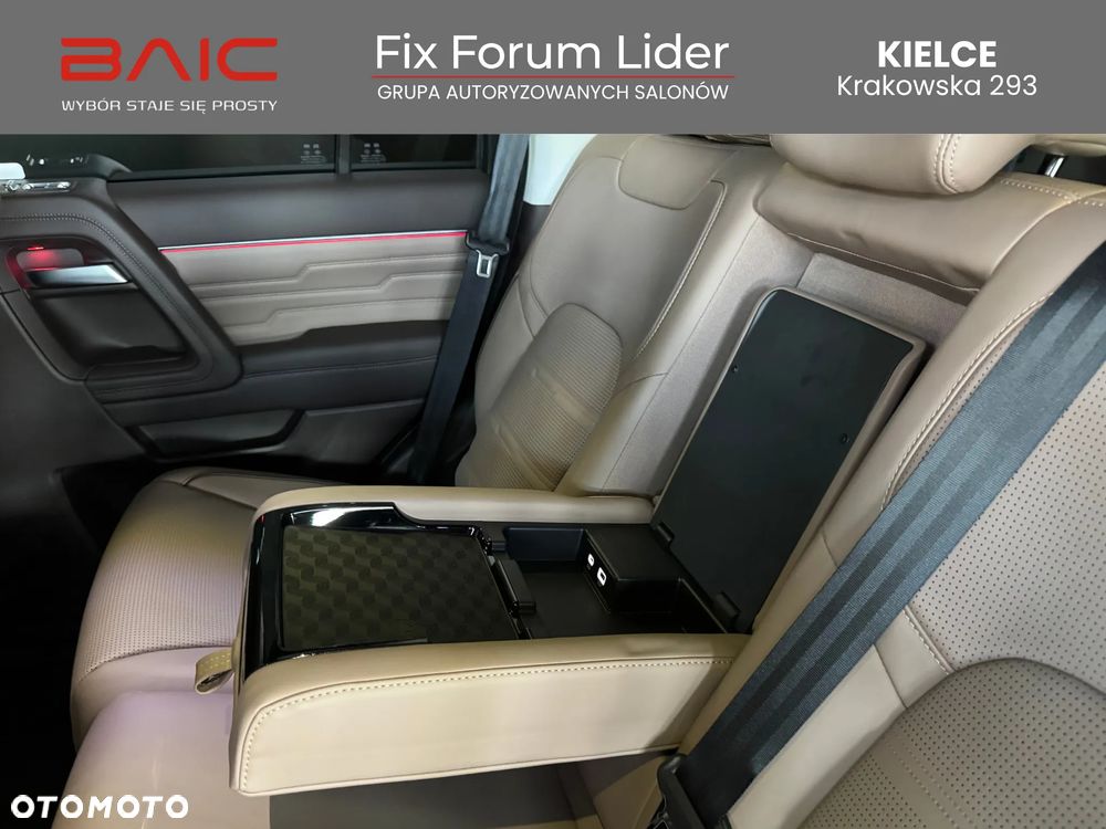 BAIC BJ60 2.0 mHEV Flagship 4x4 - 21