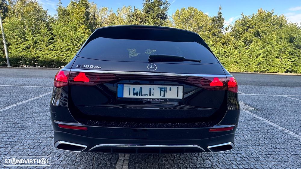 Mercedes-Benz E 300 - 2