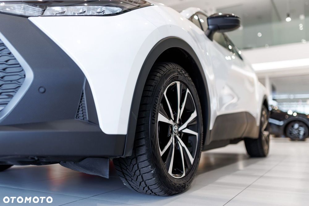 Toyota C-HR - 15