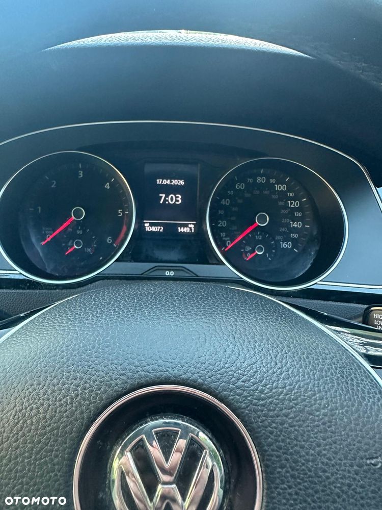 Volkswagen Passat 2.0 TDI (BlueMotion Technology) Comfortline - 3