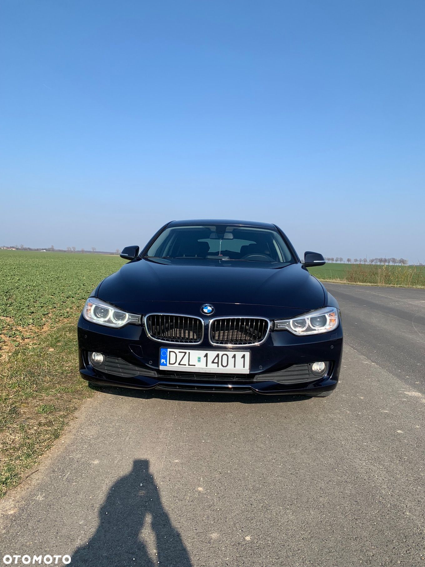 BMW Seria 3 318d - 1