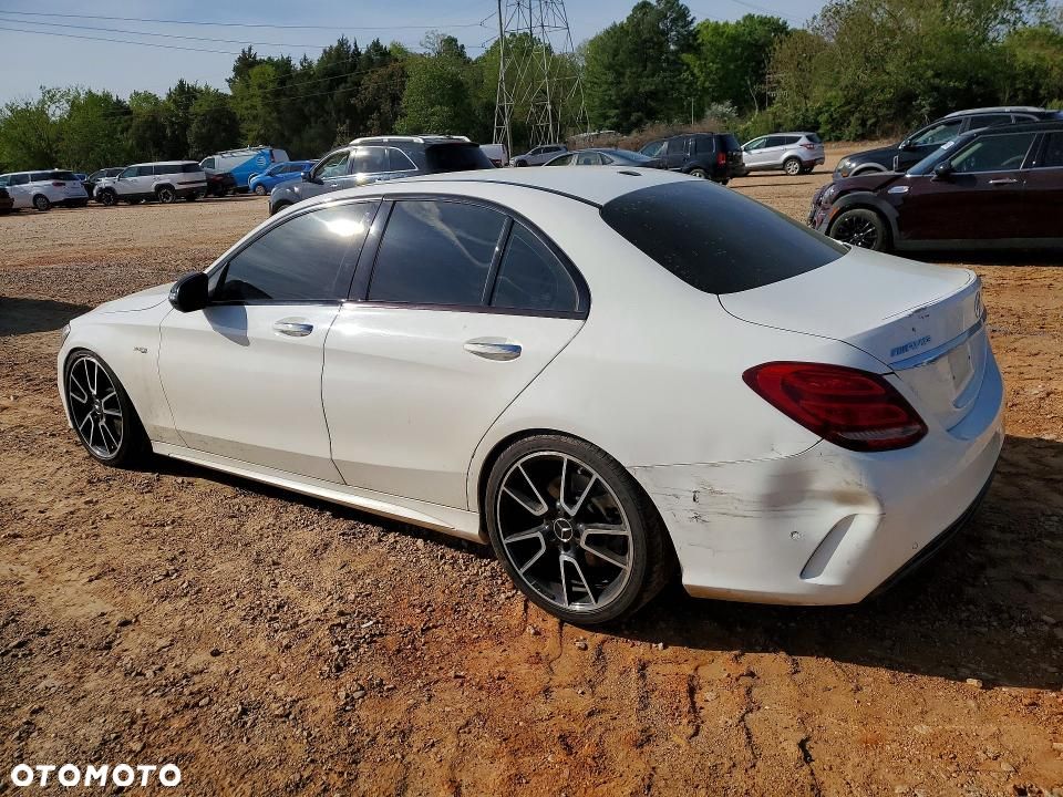 Mercedes-Benz Klasa C AMG 43 4-Matic - 2