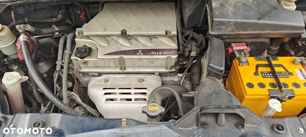 Mitsubishi Grandis 2.4 Intense - 2