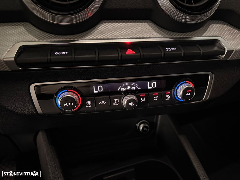 Audi Q2 30 TFSI - 14