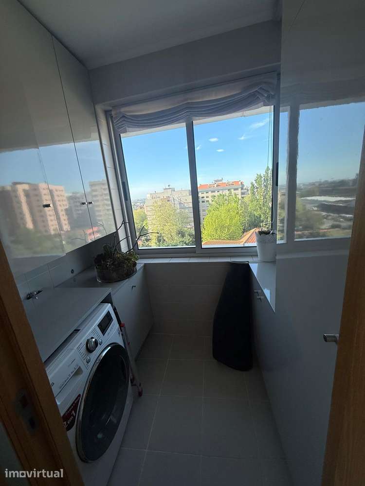 T2 Mobilado em Soares dos Reis – Zona Central CO - Grande imagem: 4/9