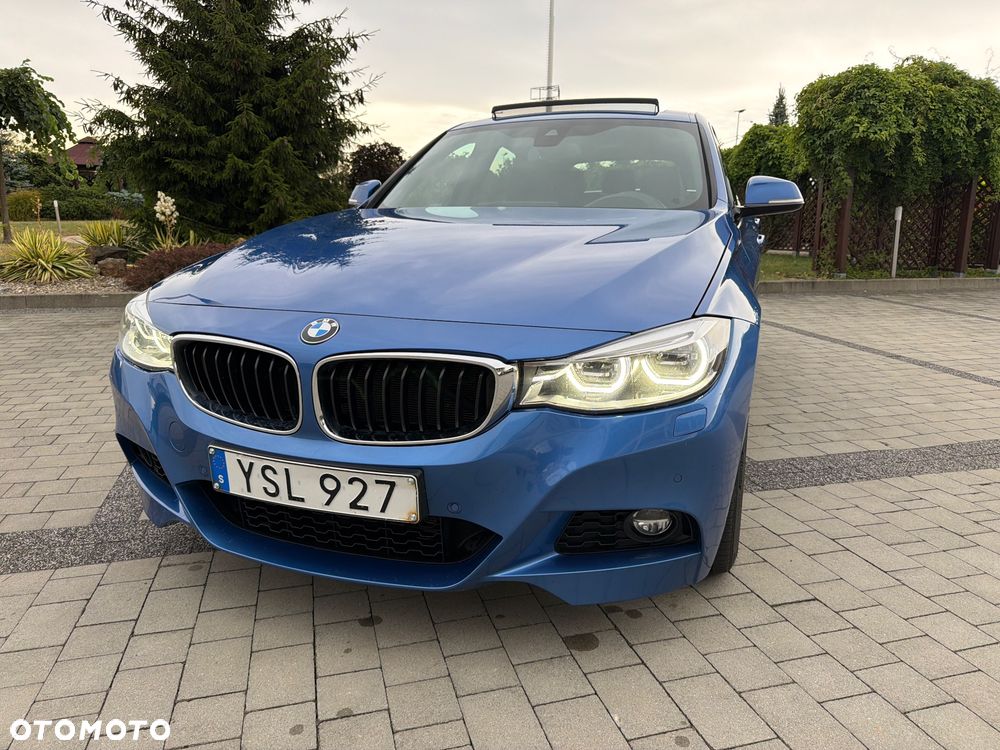 BMW 3GT 330i xDrive M Sport - 2