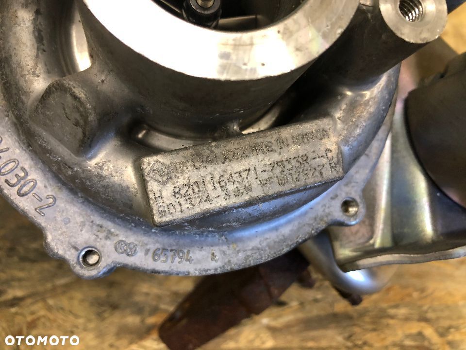 RENAULT CLIO IV CAPTUR TURBOSPRĘŻARKA 8201164371 - 3