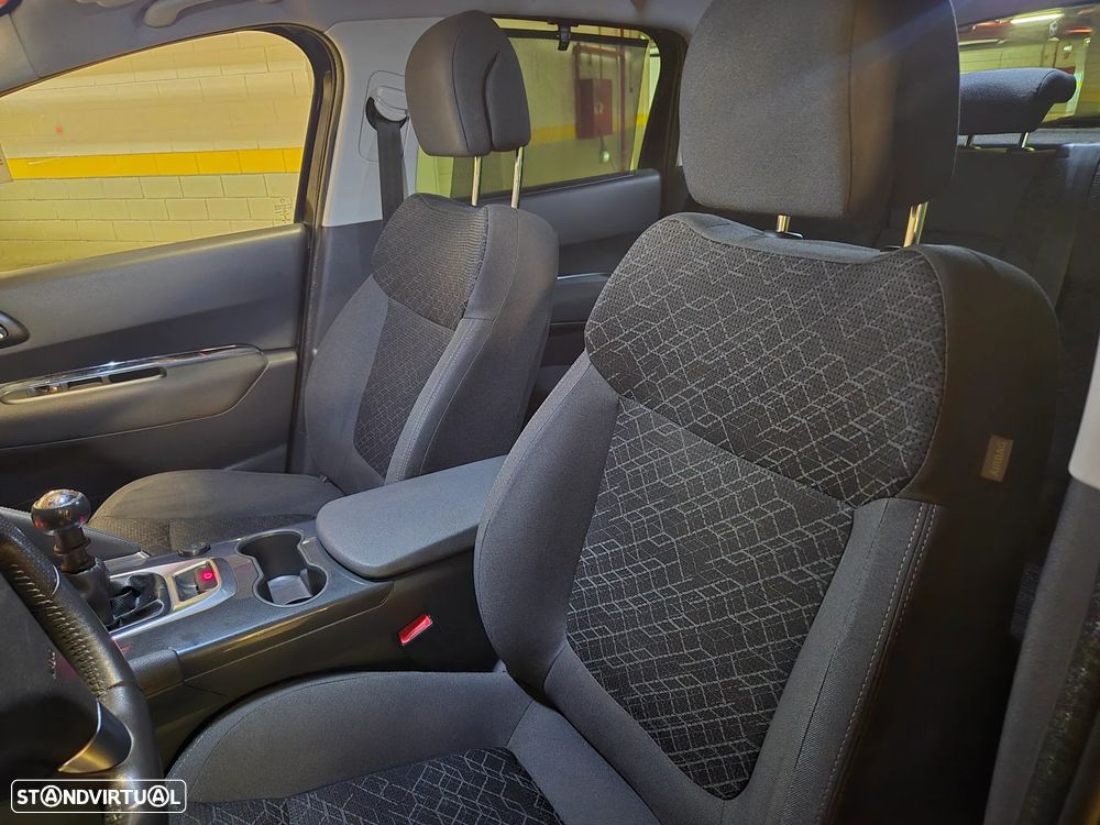 Peugeot 3008 1.6 BlueHDi Style - 26