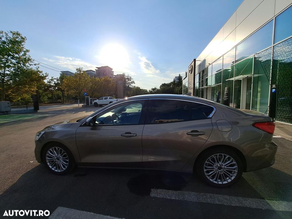 Ford Focus - 5