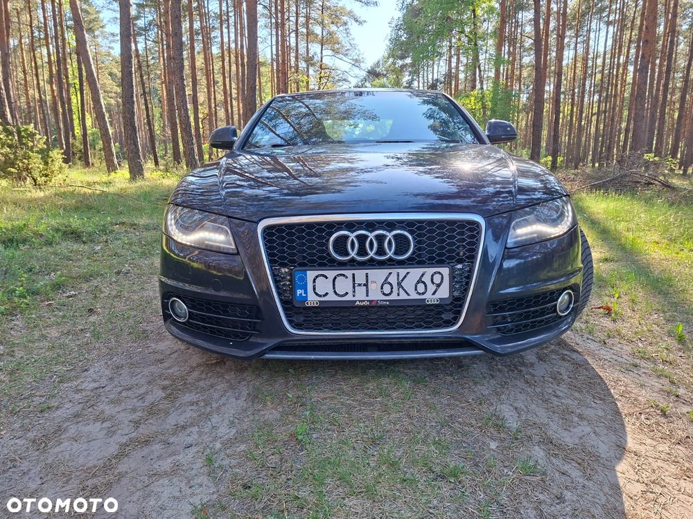 Audi A4 Limousine - 6